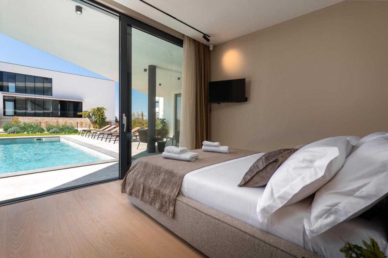 PUY Luxury Villa Aruna מראה חיצוני תמונה