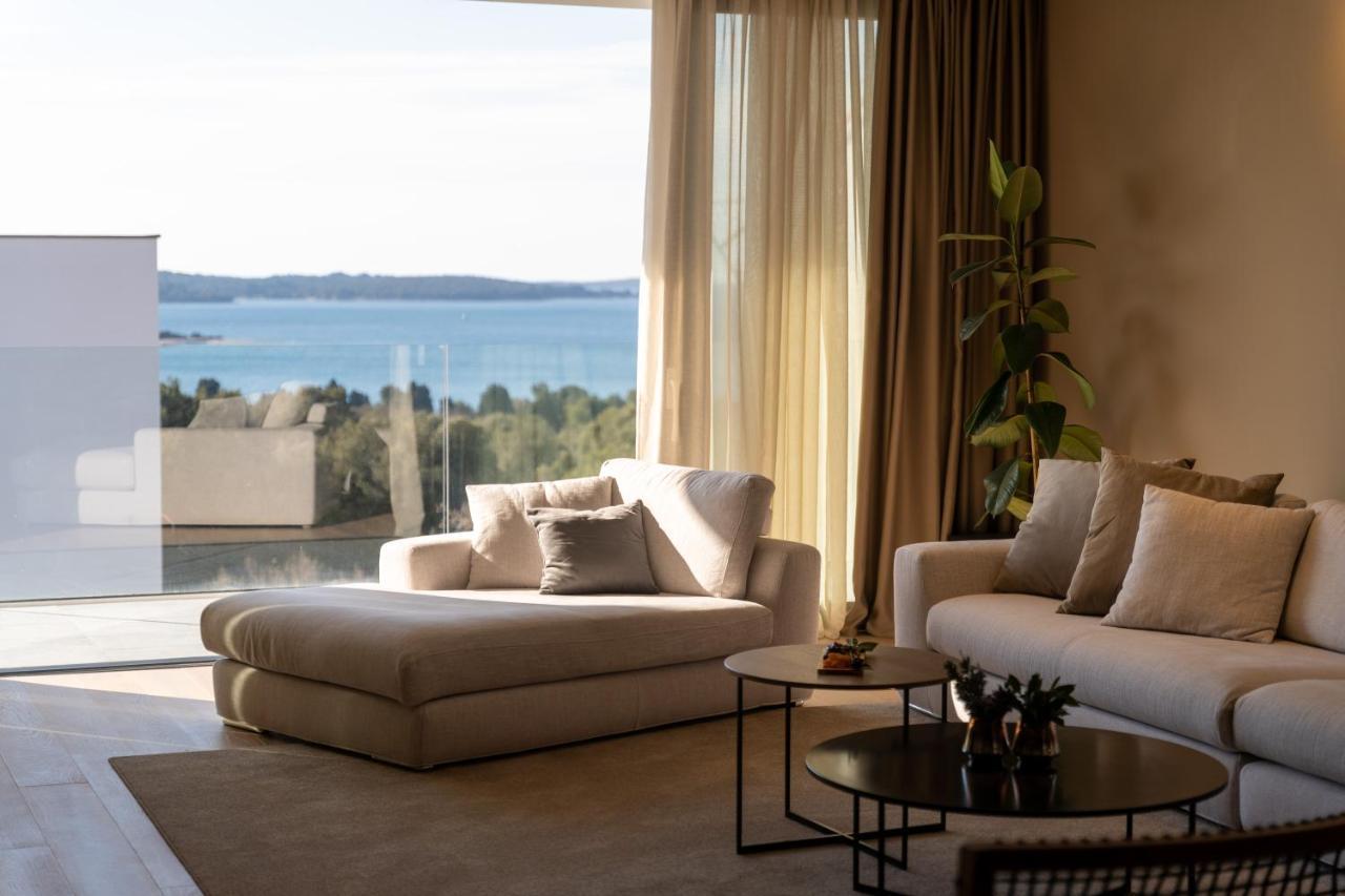 PUY Luxury Villa Aruna מראה חיצוני תמונה
